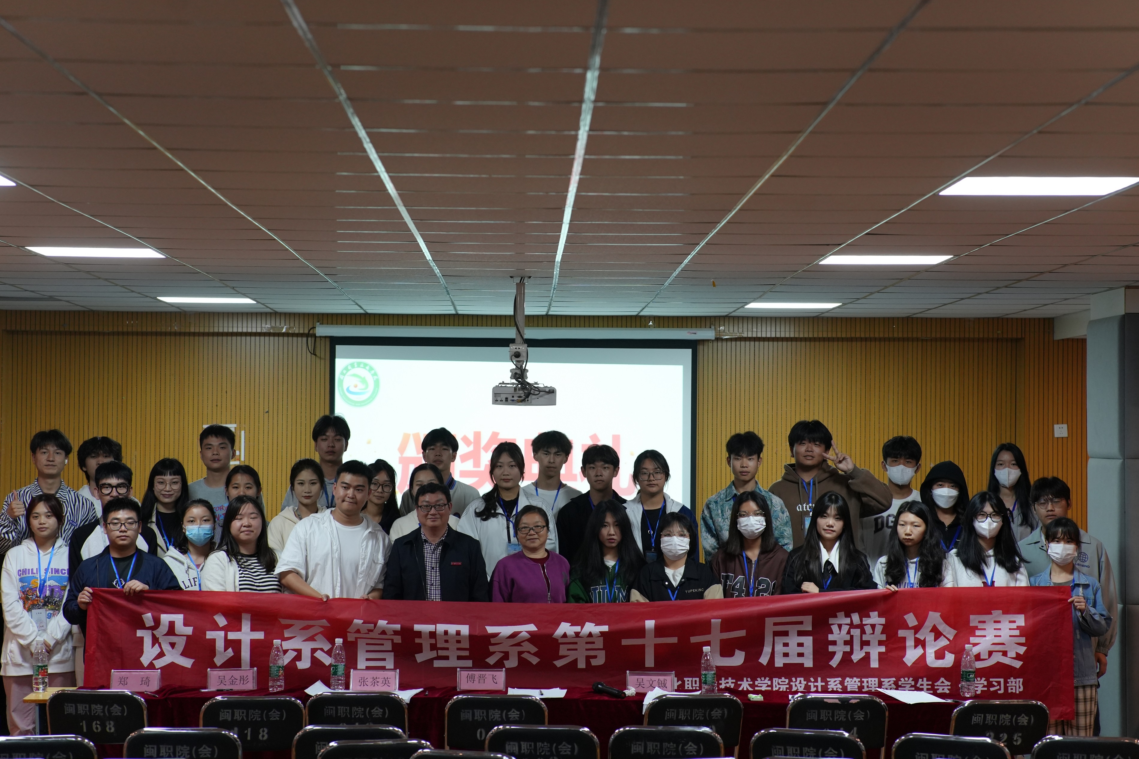 微信图片_20230407100129.jpg 微信图片_20230407100129.jpg